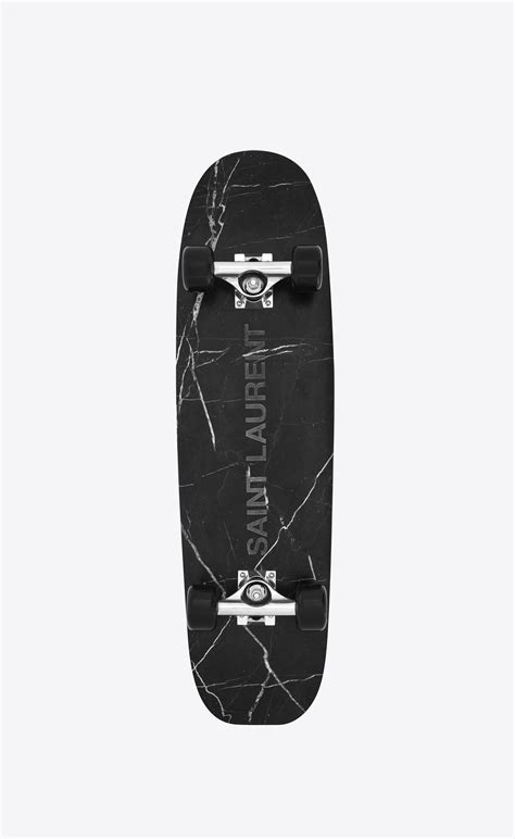 planche de skate yves saint laurent